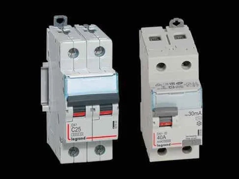 INSTALACIONES ELÉCTRICAS DAZA