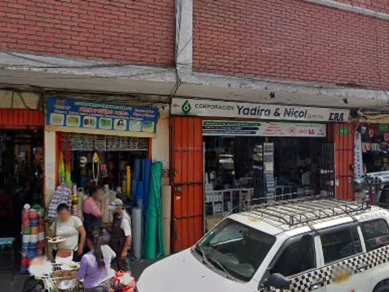 Centro Comercial Yankel