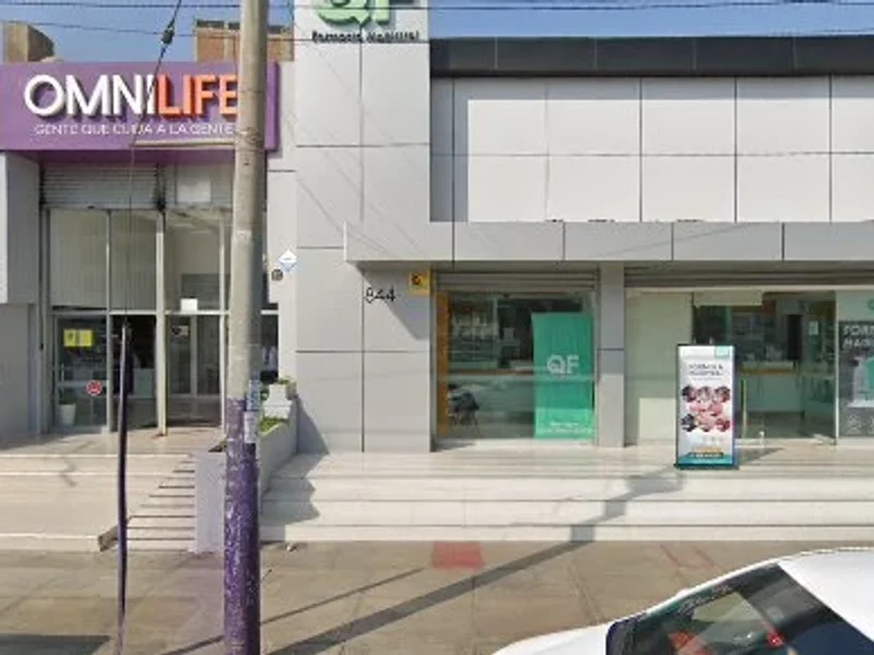 QF Farmacia Magistral - Trujillo