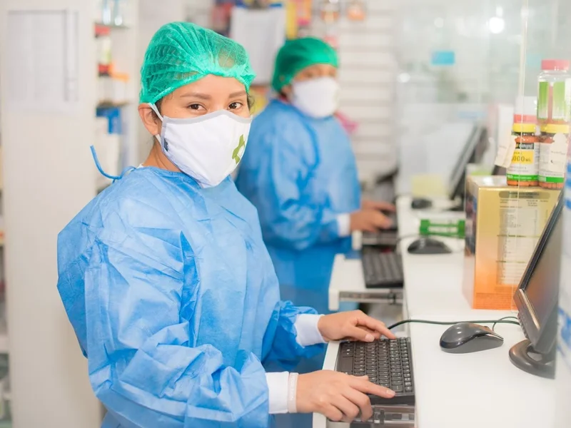 Farmacia Isis - Zafiros