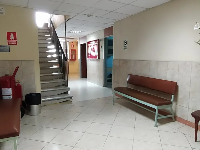 Clínica Peruano Americana