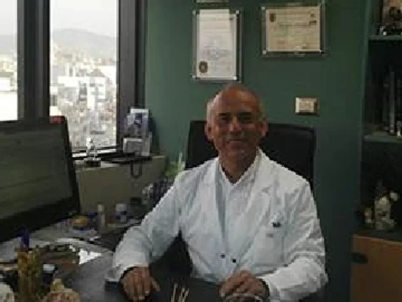 Dr. Jorge Centeno & Asociados