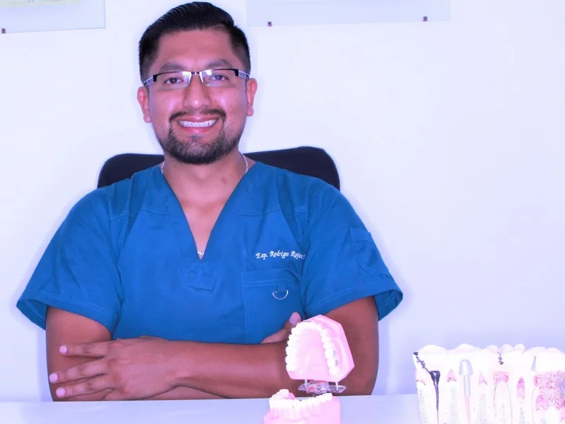 Dr. Rodrigo Rojas Ortodoncista