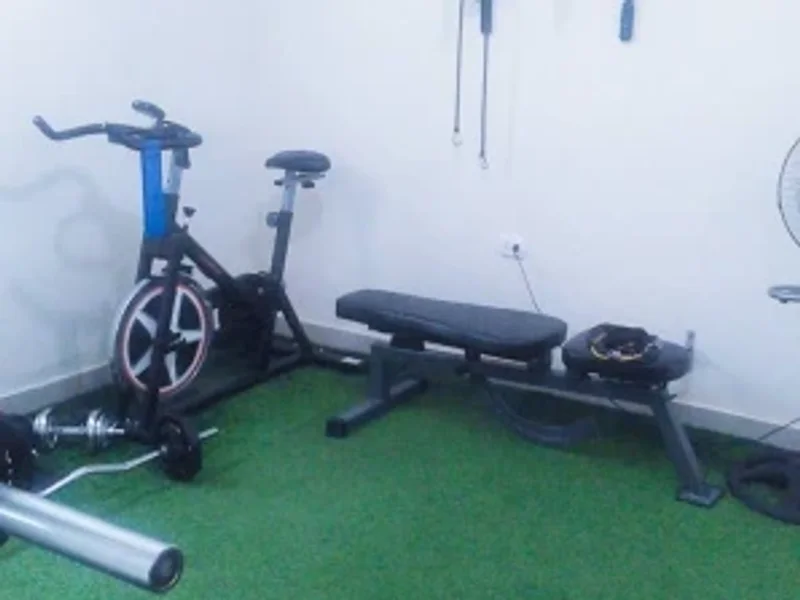 Ks. Miguel Angel Barrios Flores, Fisioterapeuta