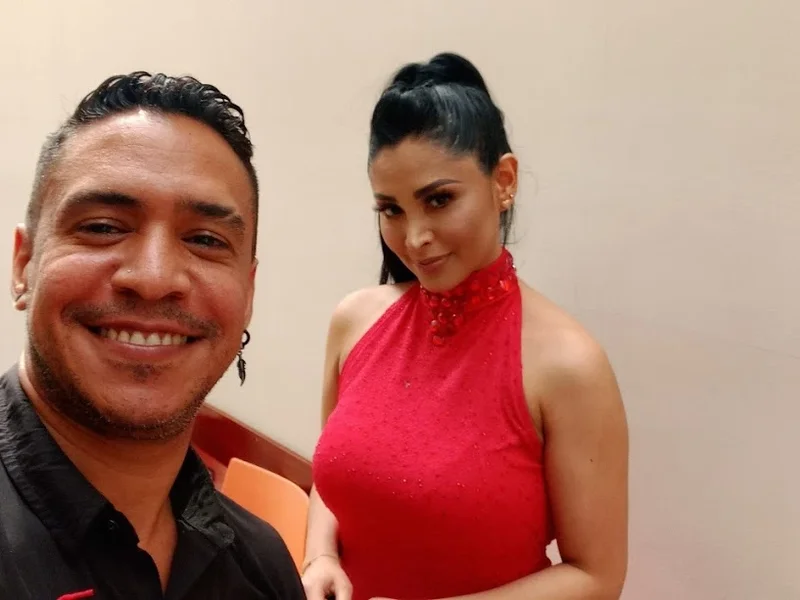 Emilio Noguera Maquillaje profesional y Estilismo