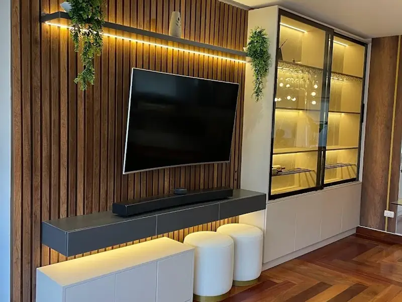 Carpinteros Furniture Diseños y Acabados