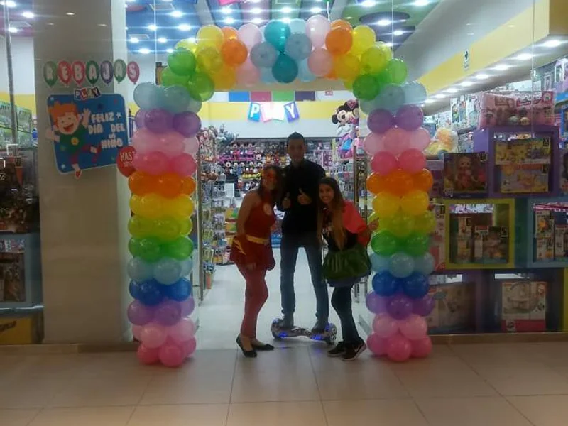 Play Juguetes - REAL PLAZA CENTRO CÍVICO