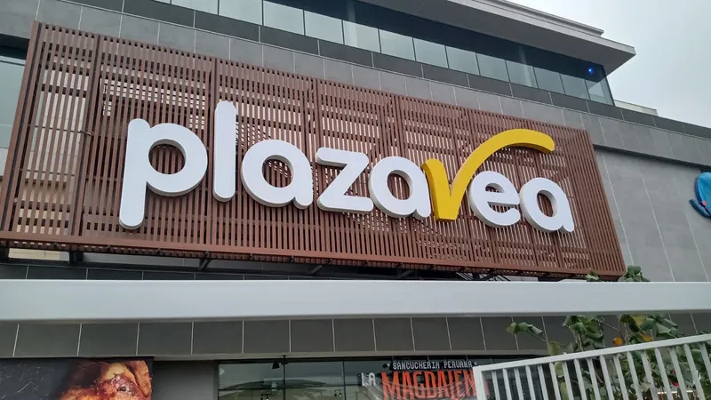 plazaVea Mall Aventura San Juan de Lurigancho