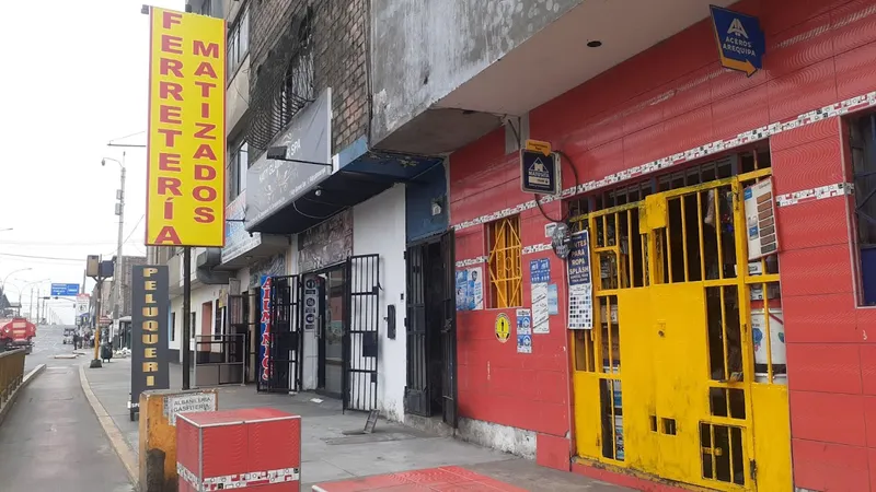 Ferreteria multicolor