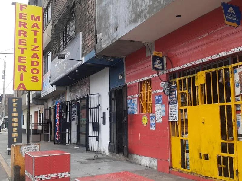 Ferreteria multicolor