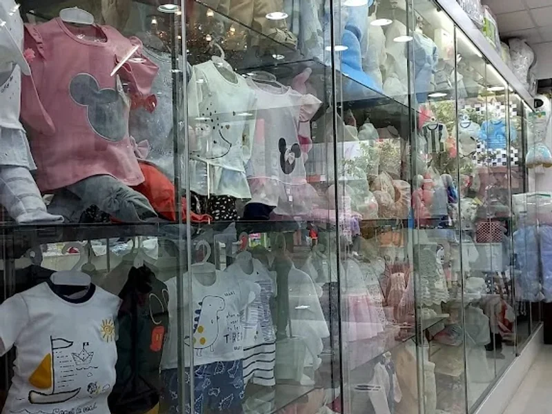 Claudia Bebes & Niños