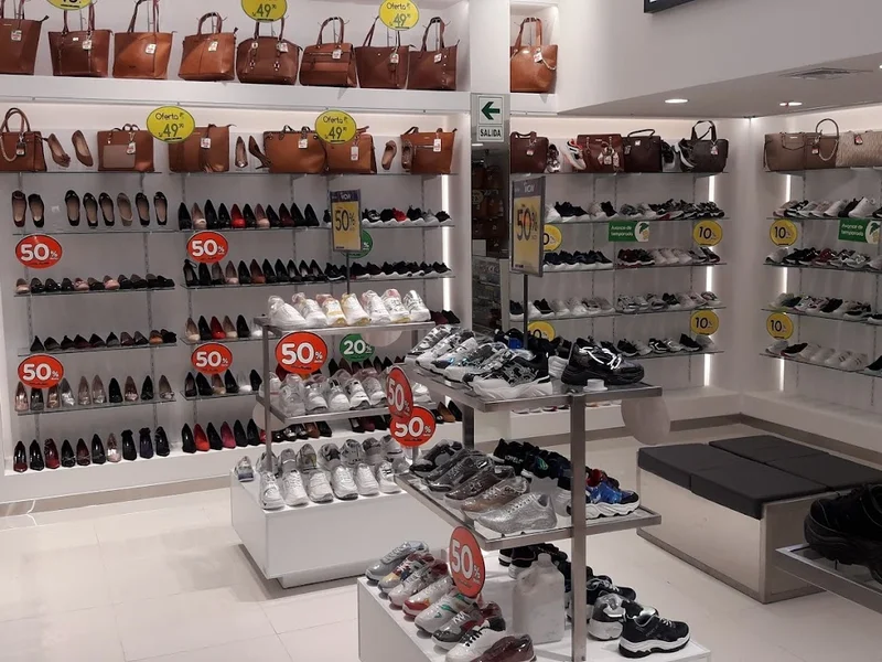 Platanitos Mall Plaza Comas