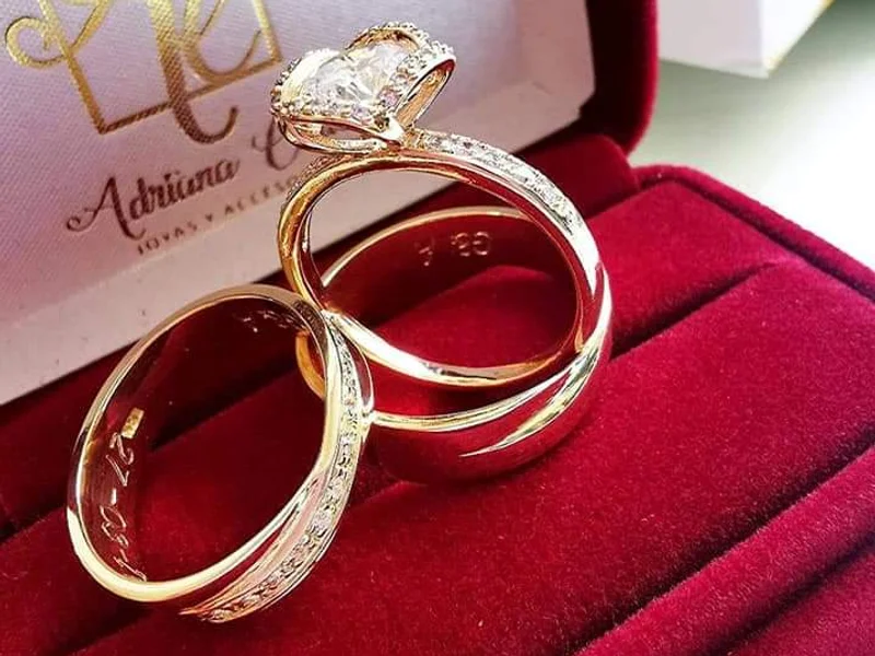 Adriana Cortes Joyas & Accesorios