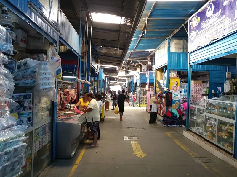 Mercado Mariscal Cáceres