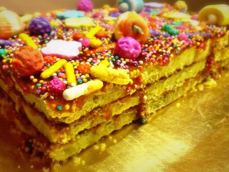 Panadería Pastelería Bodega Huerfanos