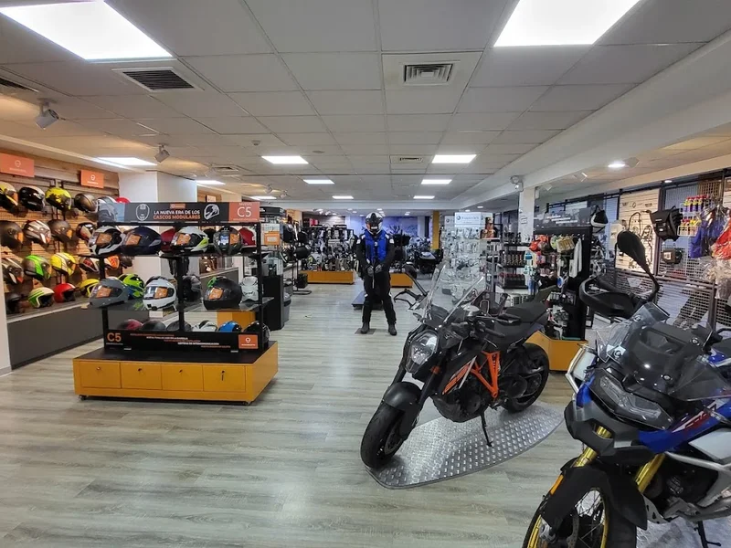 El Camino - Moto Garage