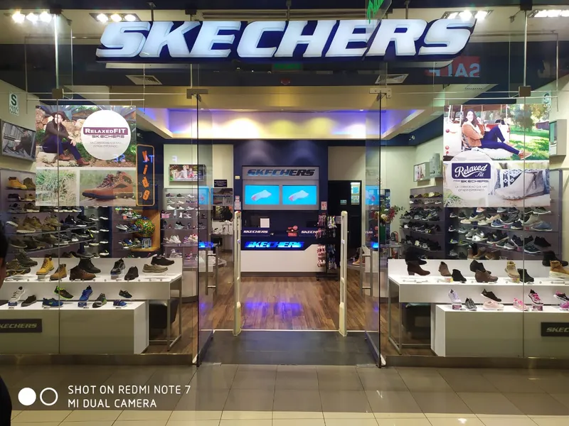 SKECHERS