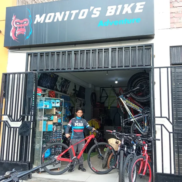 Monito's Bike Adventure