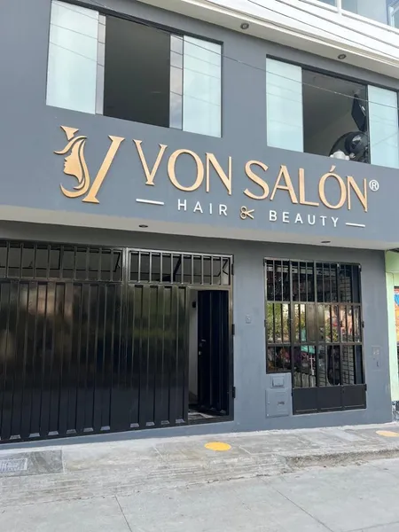 Von Salón Hair & Beauty