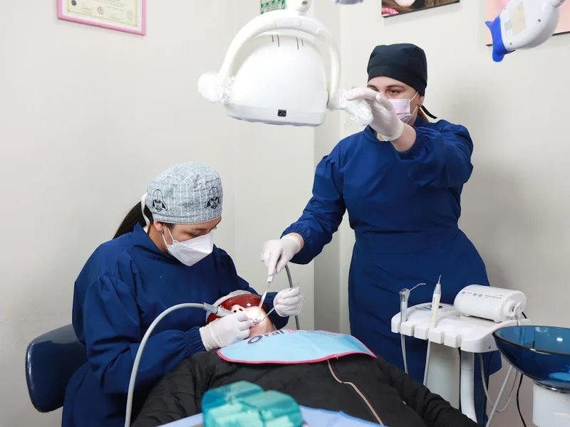 Clinica Oral Beauty Ate | Ortodoncia con Brackets, Implantes dentales y Estética Dental