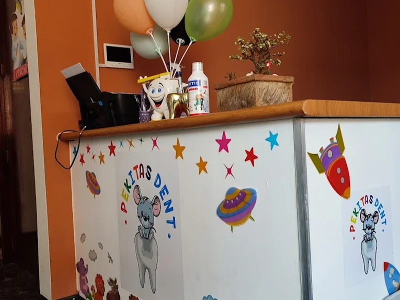 Pekitas Dent - Odontopediatría y Ortodoncia - Dentista especializado en niños
