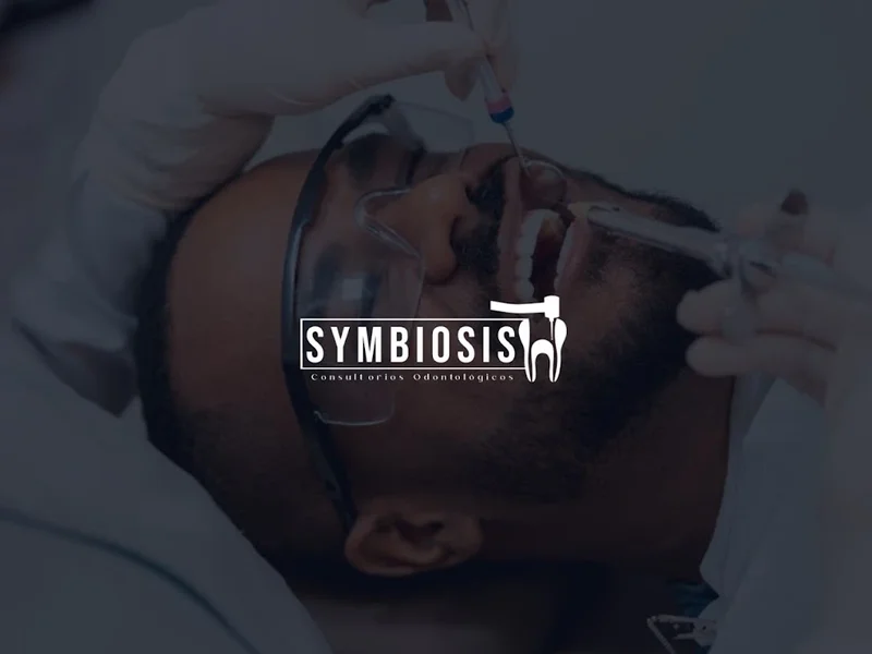 SYMBIOSIS E IMPLANTOLOGÍA ORAL