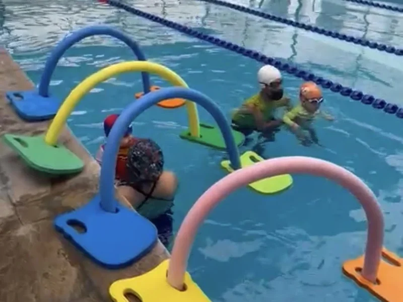 Academia de Natación Batavia Nadadores - Sede Surco Viejo