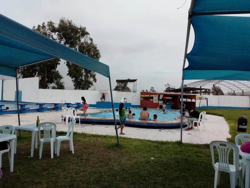 Piscinas Las Delicias