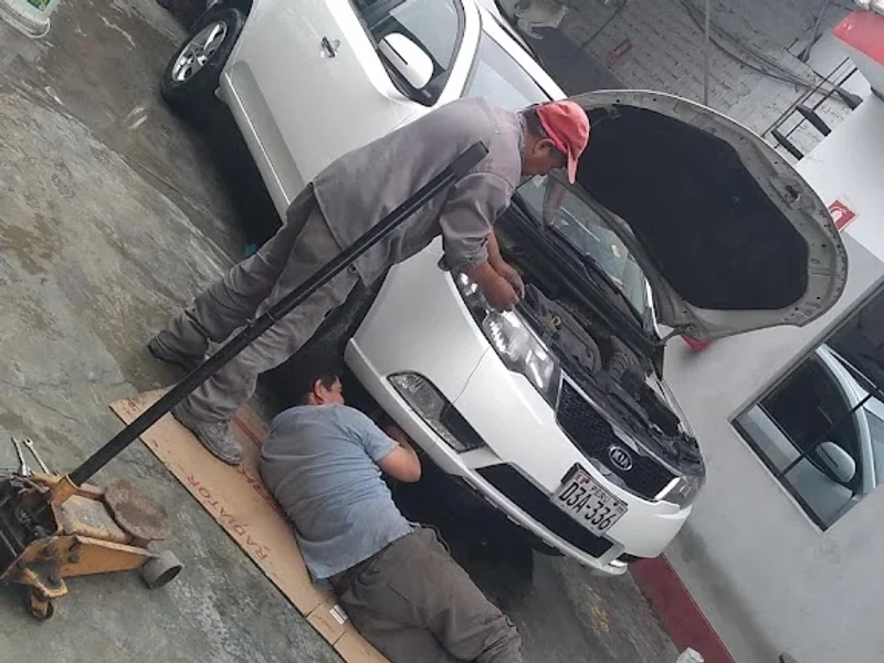 FACTORIA AUTOMOTRIZ SURCO