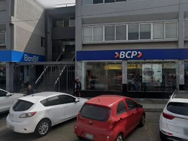 Lávame | CarWash | Lavado de Autos a Domicilio | Surco