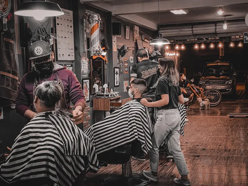 Cupper's 65 Barber Shop