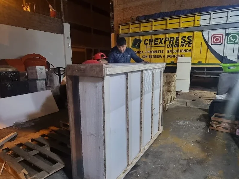 Chexpress Luna Pizarro