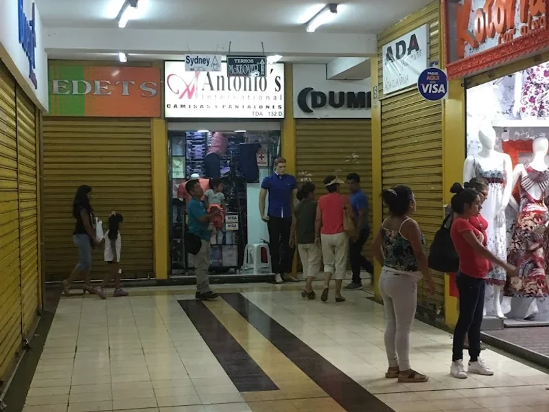 Centro Comercial El Rey de Gamarra