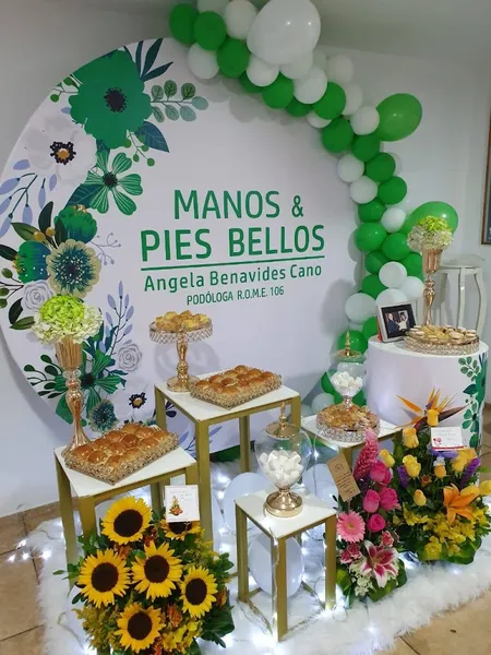 Manos & Pies Bellos - Centro de Estética de Manos y Podología