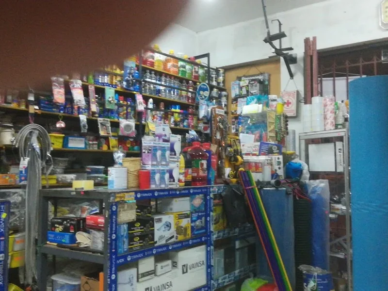 Ferretería Micaela Bastidas