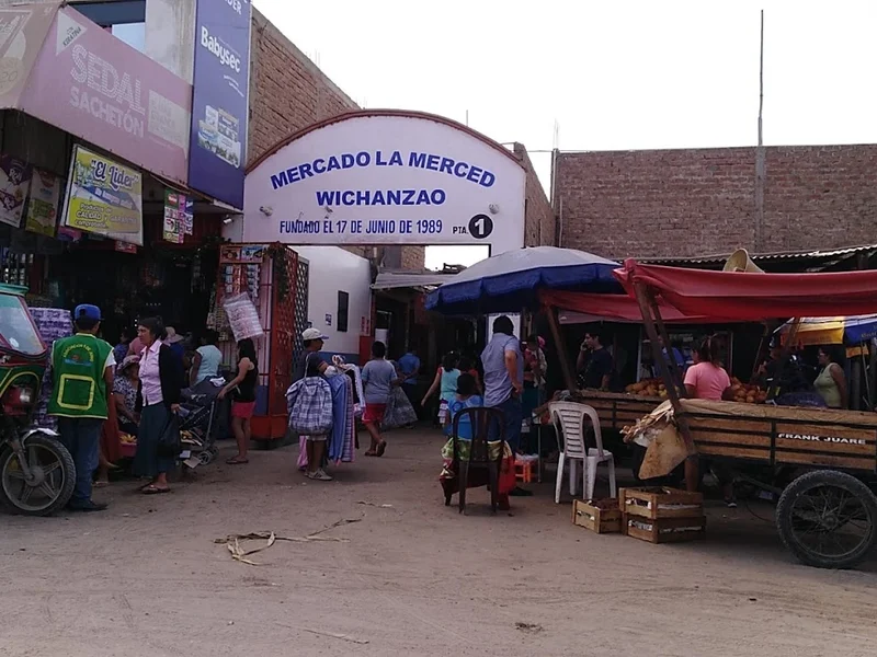 Mercado Zonal Autogestionario La Merced De Wichanzao