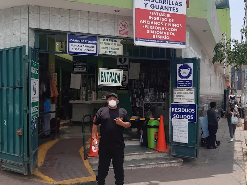 Mercado Particular "La Polvora"