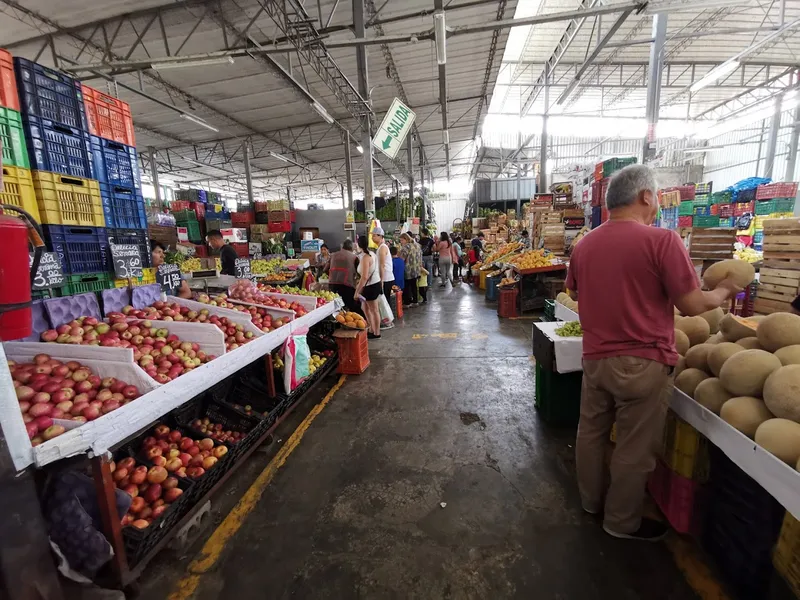 Mercado Mayorista de Frutas "El Trébol de Caquetá"