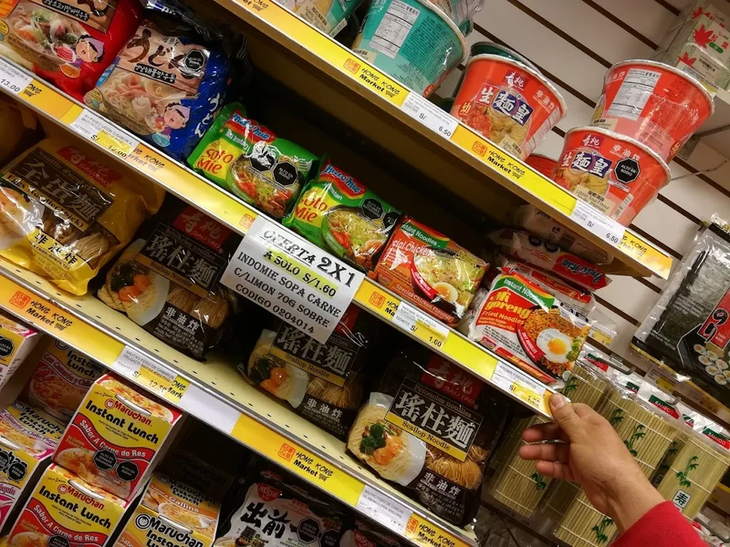 Hong Kong Market - San Borja