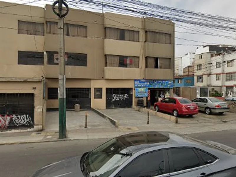 Lavandería Neverí sede Pueblo Libre