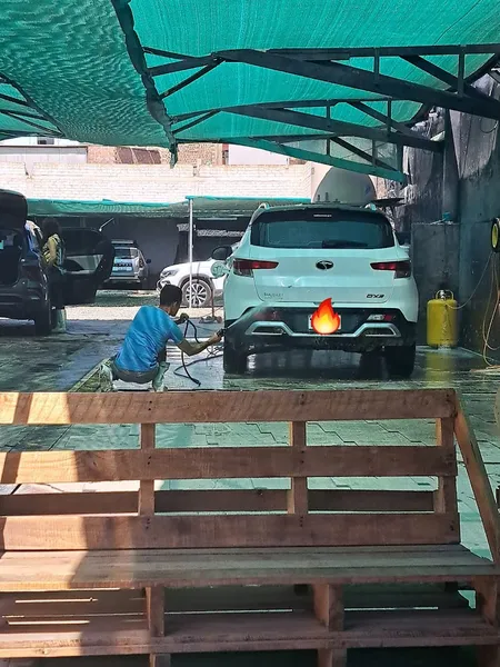 Chololo Carwash