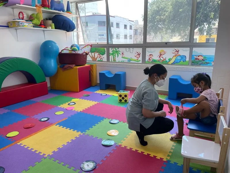CENTRO NEUROPSICOLÓGICO PSICOMENT
