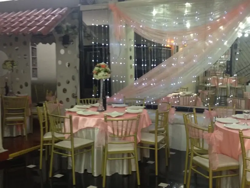 The Cristal Palace Club