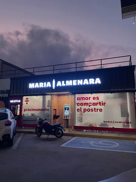 Maria Almenara - La Marina