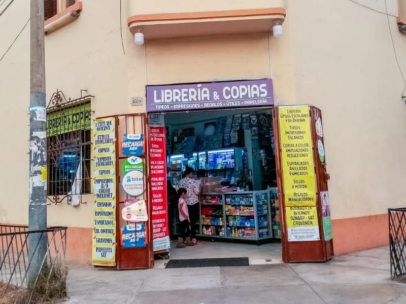 Comercial y Servicios LJAT