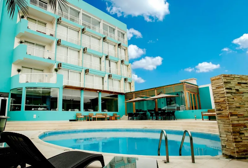 Maresta Hotel Asociado Casa Andina