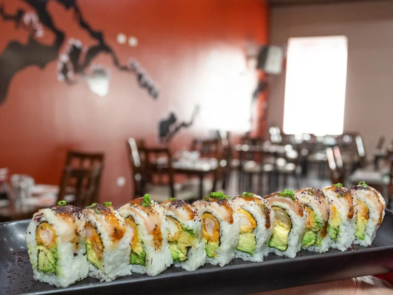 Okane Restaurant Comida Oriental