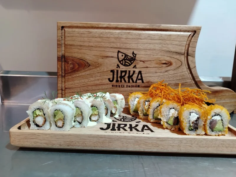 Jirka Restaurant Nikkei - Makis, Niguiris, Sashimi, Amerika, Zenzai, Tsubasa, Ceviche, Jalea y Lomo Saltado.