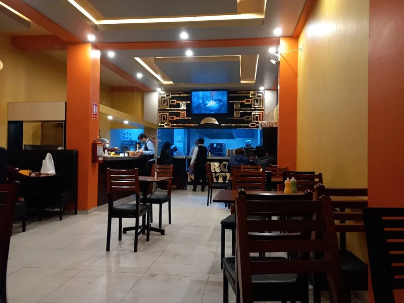 RESTAURANTE - GRILL, PURO NORTE