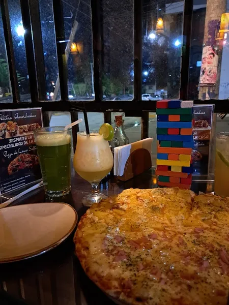 KECHUA Pizzería - Restobar